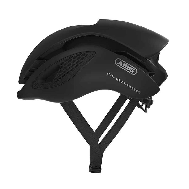 Black ABUS GameChanger helmet, forced air-cooling technology, Zoom Ace system, EPS shock absorption.